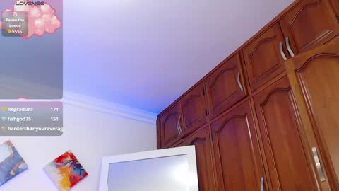 Hanna  online show from January 18, 2025, 1:08 pm