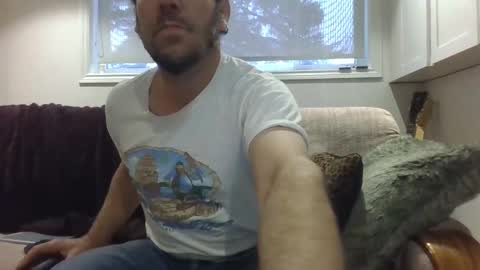 Snapshot of ryanbishops01 chatting on January 1, 2025, 9:20 pm Ryland online show from January 1, 2025, 9:20 pm