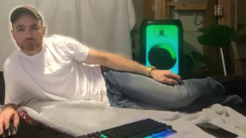 Ryan Jizz online show from October 22, 2025, 2:34 am