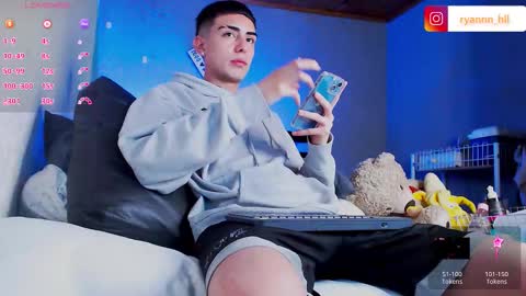 Snapshot of ryannhill_ chatting on September 15, 2025, 7:41 am Ryannhill online show from September 15, 2025, 7:41 am