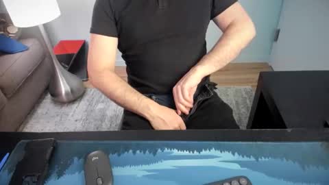 Snapshot of ryanontour chatting on February 13, 2026, 7:10 pm Ryan in NYC online show from February 13, 2026, 7:10 pm