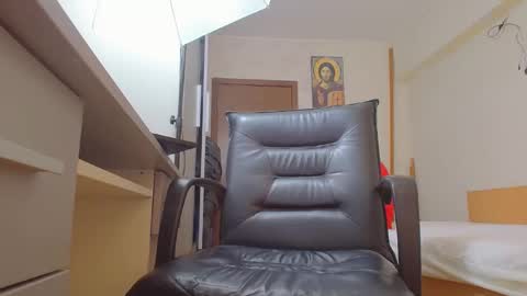 Snapshot of ryanstone_ chatting on March 13, 2026, 6:42 am Ryanstone online show from March 13, 2026, 6:42 am