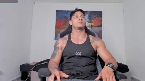 Snapshot of ryanwhite3 chatting on April 13, 2026, 11:32 pm ryanwhite3 online show from April 13, 2026, 11:32 pm