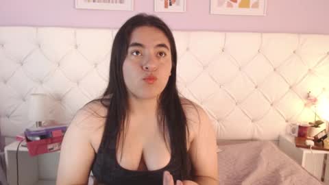 Ryder and Violet online show from January 25, 2025, 5:40 am