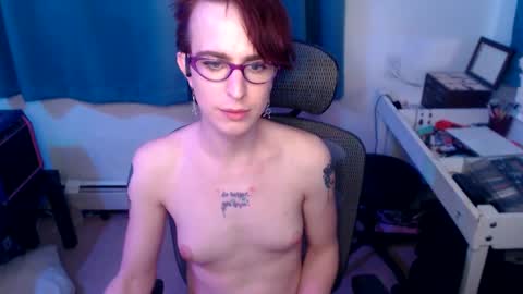 Snapshot of ryff_burnz chatting on March 8, 2025, 8:14 pm Ryff Burnz online show from March 8, 2025, 8:14 pm