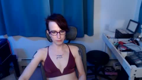 Snapshot of ryff_burnz chatting on March 8, 2025, 11:28 pm Ryff Burnz online show from March 8, 2025, 11:28 pm
