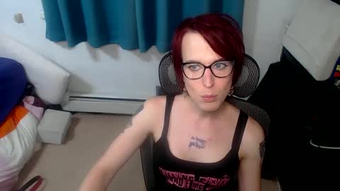 Snapshot of ryff_burnz chatting on September 10, 2025, 12:54 am Ryff Burnz online show from September 10, 2025, 12:54 am