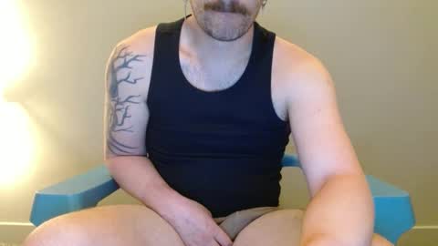 Snapshot of rylancolt chatting on September 17, 2025, 2:35 am Rylan Colte online show from September 17, 2025, 2:35 am