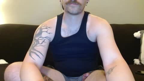 Snapshot of rylancolt chatting on October 16, 2025, 4:02 am Rylan Colte online show from October 16, 2025, 4:02 am