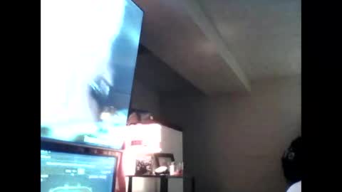 Snapshot of rynconnor chatting on May 23, 2026, 2:43 pm rynconnor online show from May 23, 2026, 2:43 pm