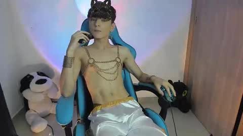 RYO BLEU online show from December 20, 2025, 2:18 am