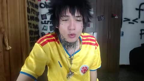 Ryoko online show from May 27, 2026, 1:57 am