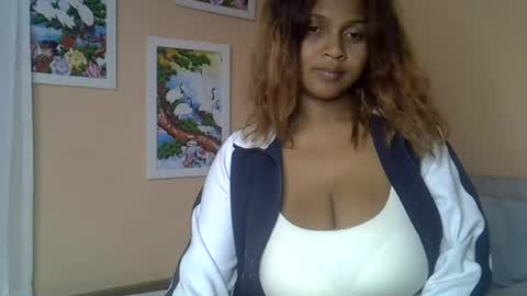 rywanna online show from July 9, 2026, 7:07 pm