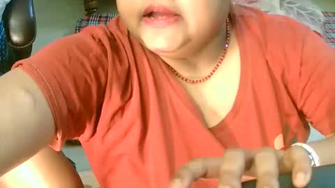 Snapshot of s03286 chatting on March 21, 2026, 5:05 pm HotLovers online show from March 21, 2026, 5:05 pm