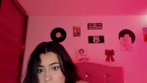 Snapshot of s_demoni1 chatting on December 3, 2024, 7:11 pm S H A R O N model independient online show from December 3, 2024, 7:11 pm