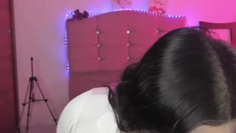 Snapshot of s_demoni1 chatting on December 19, 2024, 2:57 pm S H A R O N model independient online show from December 19, 2024, 2:57 pm