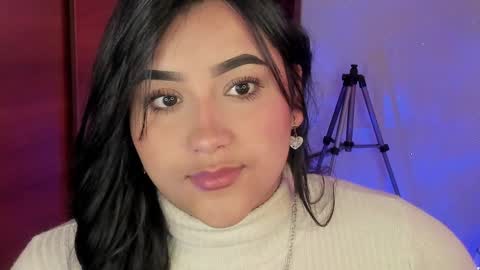 Snapshot of s_demoni1 chatting on March 5, 2025, 1:50 pm S H A R O N model independient online show from March 5, 2025, 1:50 pm