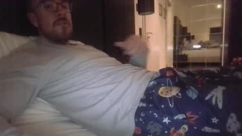 s_i_q online show from November 23, 2025, 8:41 pm