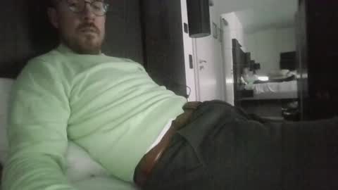 s_i_q online show from November 24, 2025, 8:58 am