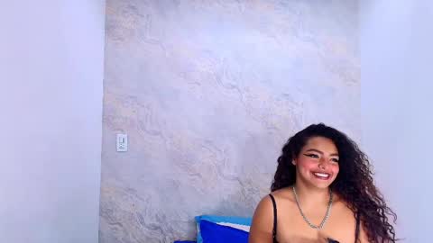 Snapshot of s_sofia_ chatting on February 24, 2025, 7:19 pm s_sofia_ online show from February 24, 2025, 7:19 pm