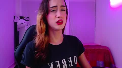 sabrina fox online show from October 14, 2025, 12:11 am