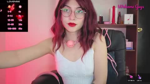 Snapshot of sabrina709 chatting on February 14, 2026, 11:34 pm Sabrina online show from February 14, 2026, 11:34 pm