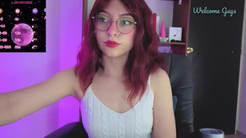 Snapshot of sabrina709 chatting on March 15, 2026, 11:00 pm Sabrina online show from March 15, 2026, 11:00 pm