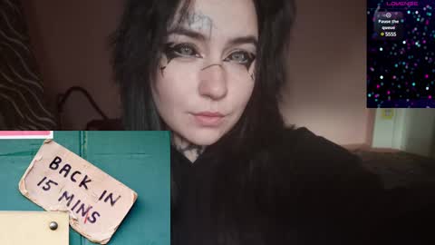 Snapshot of sabrina_raiders_666 chatting on December 25, 2024, 8:39 pm Lilith Solar online show from December 25, 2024, 8:39 pm