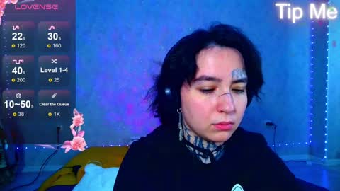 Snapshot of sabrina_raiders_666 chatting on February 17, 2025, 10:40 am Lilith Solar online show from February 17, 2025, 10:40 am
