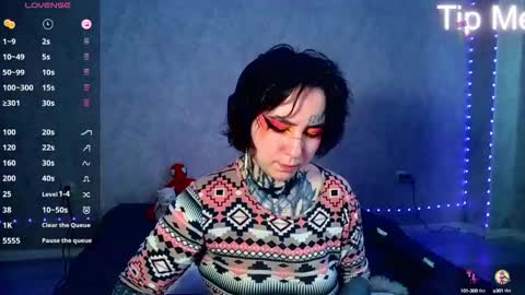 Snapshot of sabrina_raiders_666 chatting on February 25, 2025, 12:45 pm Lilith Solar online show from February 25, 2025, 12:45 pm