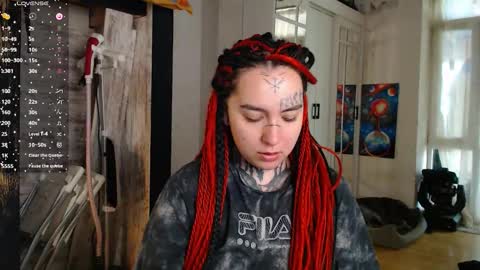 Snapshot of sabrina_raiders_666 chatting on November 4, 2025, 9:52 am Lilith Solar online show from November 4, 2025, 9:52 am