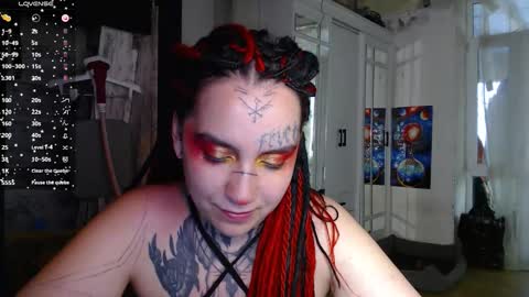 Snapshot of sabrina_raiders_666 chatting on November 5, 2025, 6:57 am Lilith Solar online show from November 5, 2025, 6:57 am