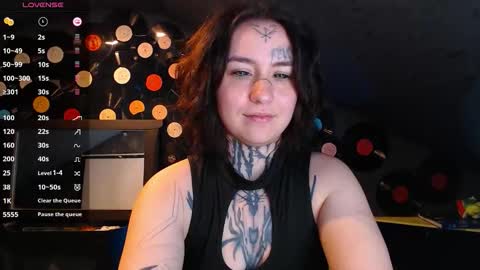 Snapshot of sabrina_raiders_666 chatting on December 5, 2025, 3:09 pm Lilith Solar online show from December 5, 2025, 3:09 pm