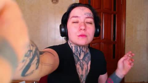 Snapshot of sabrina_raiders_666 chatting on February 23, 2026, 11:40 am Lilith Solar online show from February 23, 2026, 11:40 am