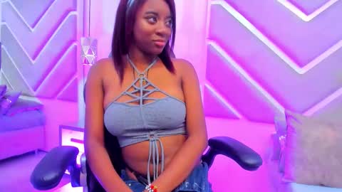 SabrinnaBrownn online show from September 23, 2025, 2:58 am