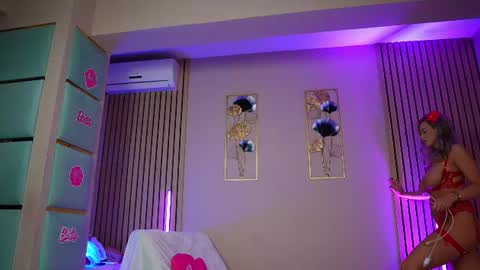 Snapshot of sabrinajadex chatting on July 16, 2026, 4:51 am SabrinaJade online show from July 16, 2026, 4:51 am