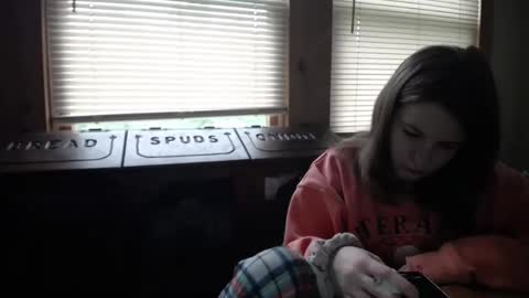 Snapshot of sabrinalexington chatting on September 24, 2025, 12:19 pm Sabrina online show from September 24, 2025, 12:19 pm