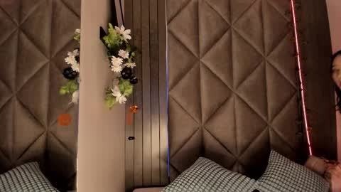 Snapshot of sabrinaspell_ chatting on October 21, 2025, 11:33 am S A B R I N A online show from October 21, 2025, 11:33 am