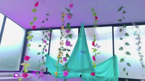 Snapshot of sabrinaspell_ chatting on October 31, 2025, 11:44 am S A B R I N A online show from October 31, 2025, 11:44 am