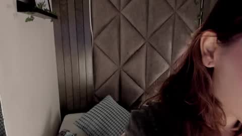 Snapshot of sabrinaspell_ chatting on November 17, 2025, 11:38 am S A B R I N A online show from November 17, 2025, 11:38 am