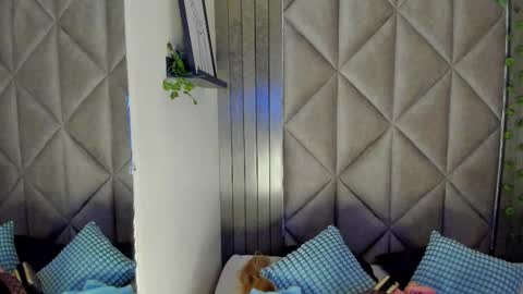 Snapshot of sabrinaspell_ chatting on February 5, 2026, 11:37 am S A B R I N A online show from February 5, 2026, 11:37 am