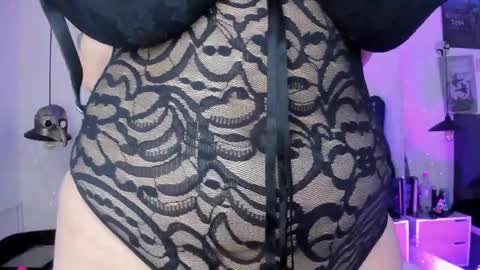 Snapshot of sabrinav_ chatting on March 30, 2026, 11:33 am Sabrina online show from March 30, 2026, 11:33 am