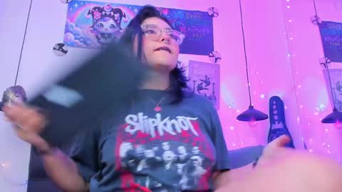 Snapshot of sabrinav_ chatting on April 8, 2026, 11:21 am Sabrina online show from April 8, 2026, 11:21 am