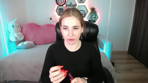 Sabrina Violet online show from April 27, 2026, 8:01 am