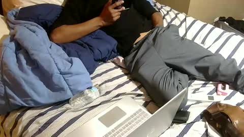 Snapshot of sacalaschichiss chatting on February 28, 2026, 10:05 am Dee online show from February 28, 2026, 10:05 am