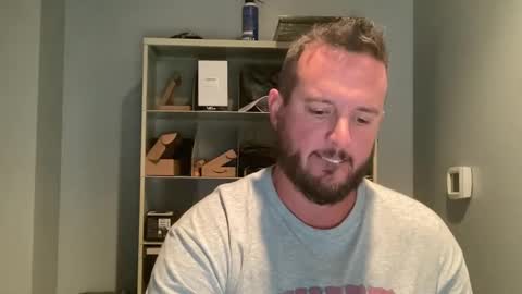 Snapshot of sacredroses chatting on October 15, 2025, 3:06 am sacredroses online show from October 15, 2025, 3:06 am