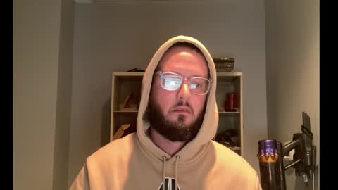 sacredroses online show from December 1, 2025, 1:38 pm