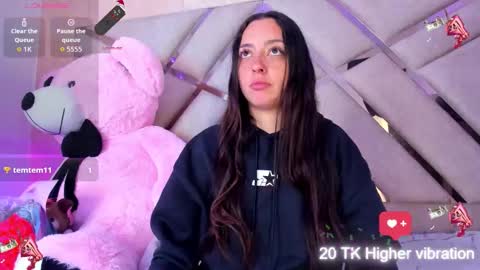    online show from October 13, 2025, 2:00 am