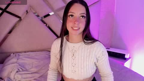    online show from November 12, 2025, 3:40 am