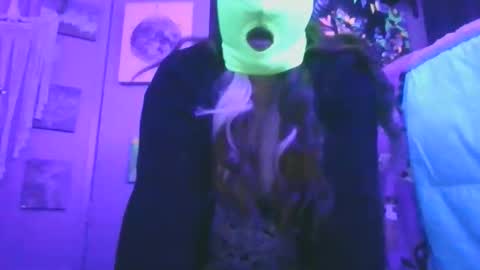 Snapshot of saddybaddie chatting on October 21, 2025, 6:03 am saddybaddie online show from October 21, 2025, 6:03 am